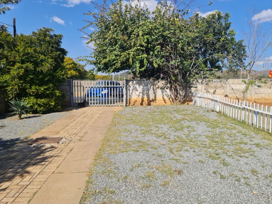3 Bedroom Property for Sale in Protea Park North West